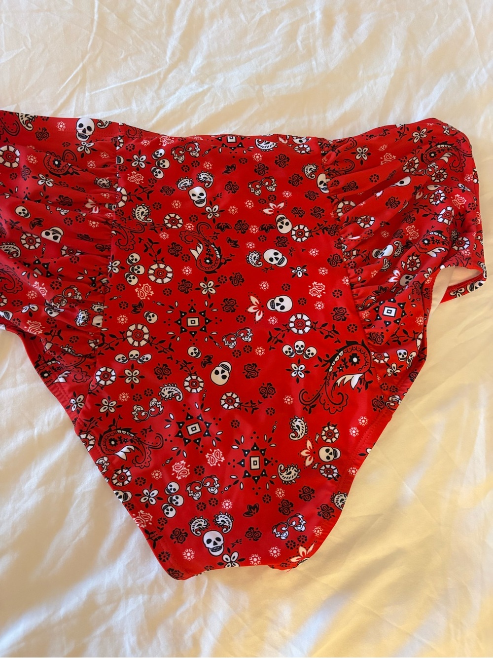 Torrid Red Bandana Skull Peplum Tankini Swimsuit 2X - Picture 8 of 9